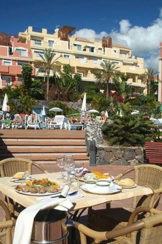 Apartamentos Granada Park Playa de las Américas Dış mekan fotoğraf